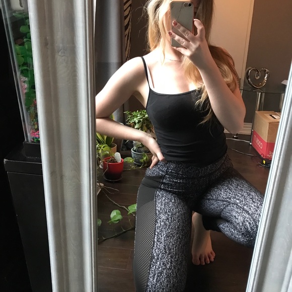 Lululemon Fit Physique leggings - Picture 5 of 12